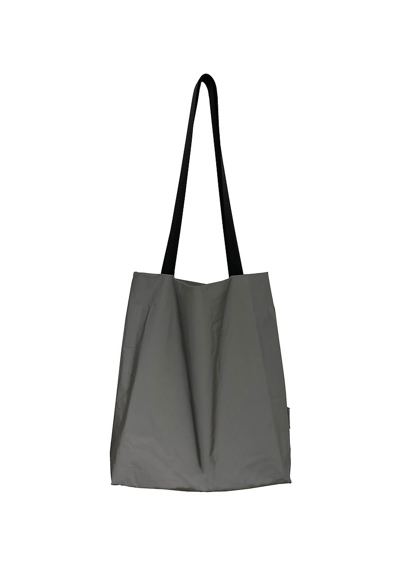 Unisex Minimalist Carry/Shoulder Strap Tote Bag - กระเป๋าแมสเซนเจอร์ - เส้นใยสังเคราะห์ สีเงิน