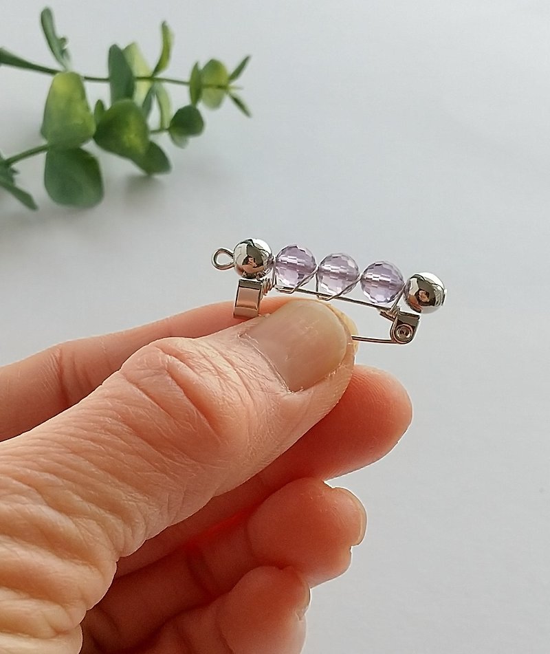 Amethyst straight brooch, natural stone, elegant, gift for everyday use, present - Brooches - Stone Purple