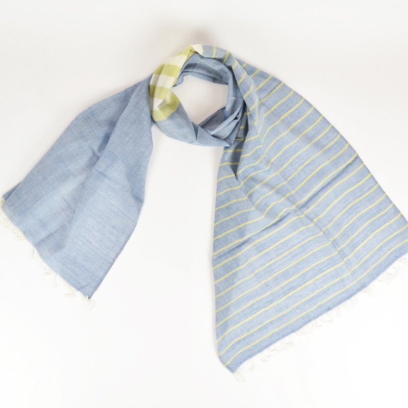 Handwoven Fulia Cotton Scarves - Micro-Smoked Blueberries - Fair Trade - ผ้าพันคอ - ผ้าฝ้าย/ผ้าลินิน สีน้ำเงิน