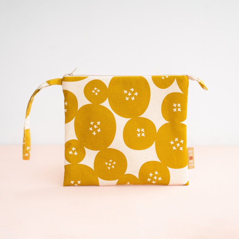 coming soon new open hand bag L - กระเป๋าเครื่องสำอาง - ผ้าฝ้าย/ผ้าลินิน หลากหลายสี
