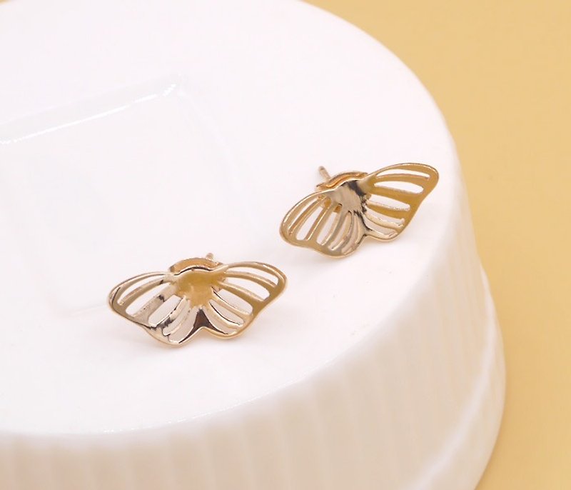 Mini Butterfly Earring - Pink gold plated on brass, Little Me by CASO jewelry - 耳環/耳夾 - 其他金屬 粉紅色