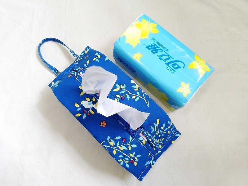 Sapphire Blue Bottom White Bird Movable Hanging Toilet Paper Cover / Facial Paper Cover / Camping / Car / Baby Stroller - กล่องทิชชู่ - ผ้าฝ้าย/ผ้าลินิน 