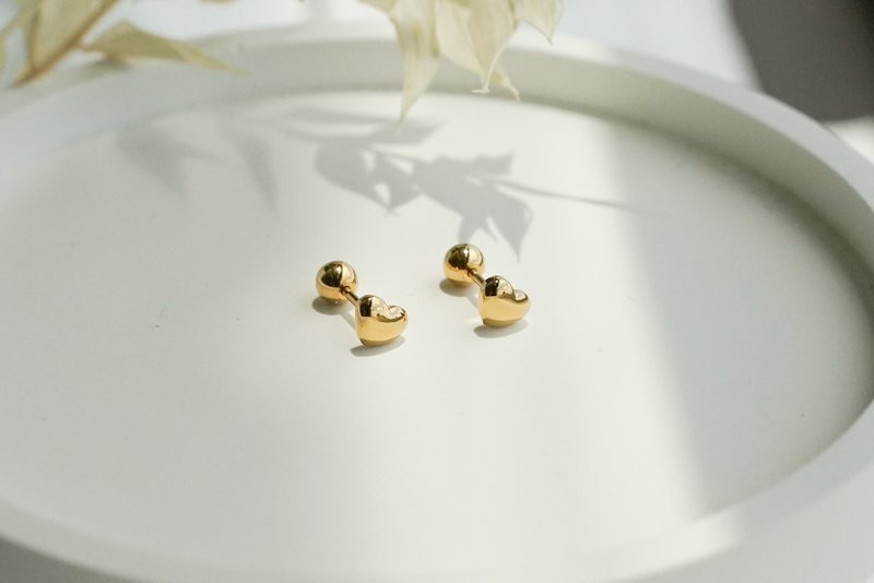 Bang Bang love earrings anti-allergic medical steel bead earrings can be worn for bathing - ต่างหู - สแตนเลส สีทอง