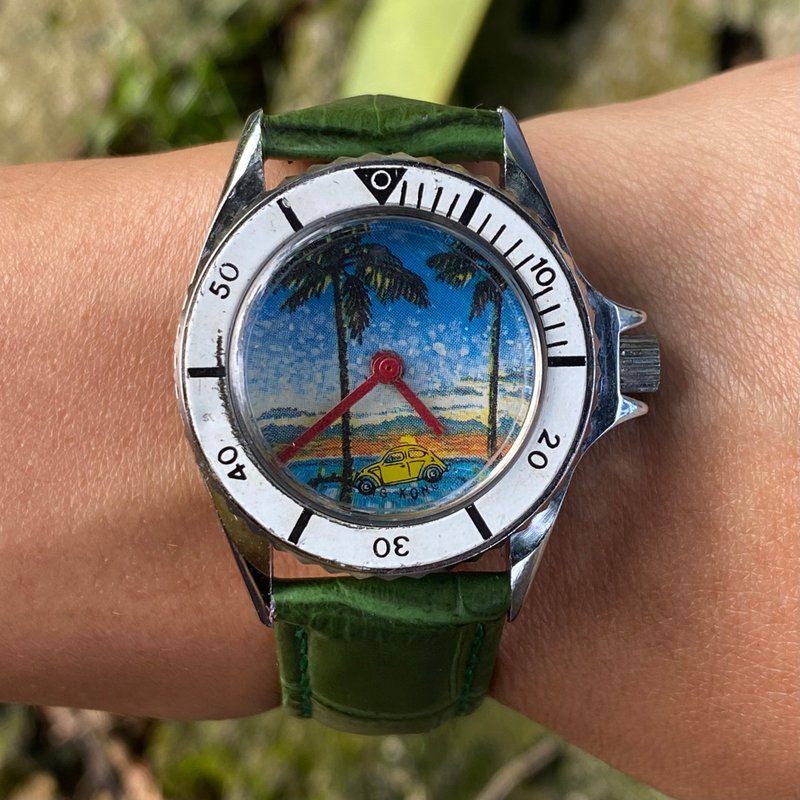[Lost and find] Sale childlike sports car travels around the world to practice watches - อื่นๆ - เครื่องเพชรพลอย หลากหลายสี