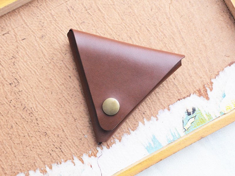 【Classic Triangle Coin Purse— Brown】Leather DIY material bag lettering simple loose paper bag - Coin Purses - Genuine Leather Brown