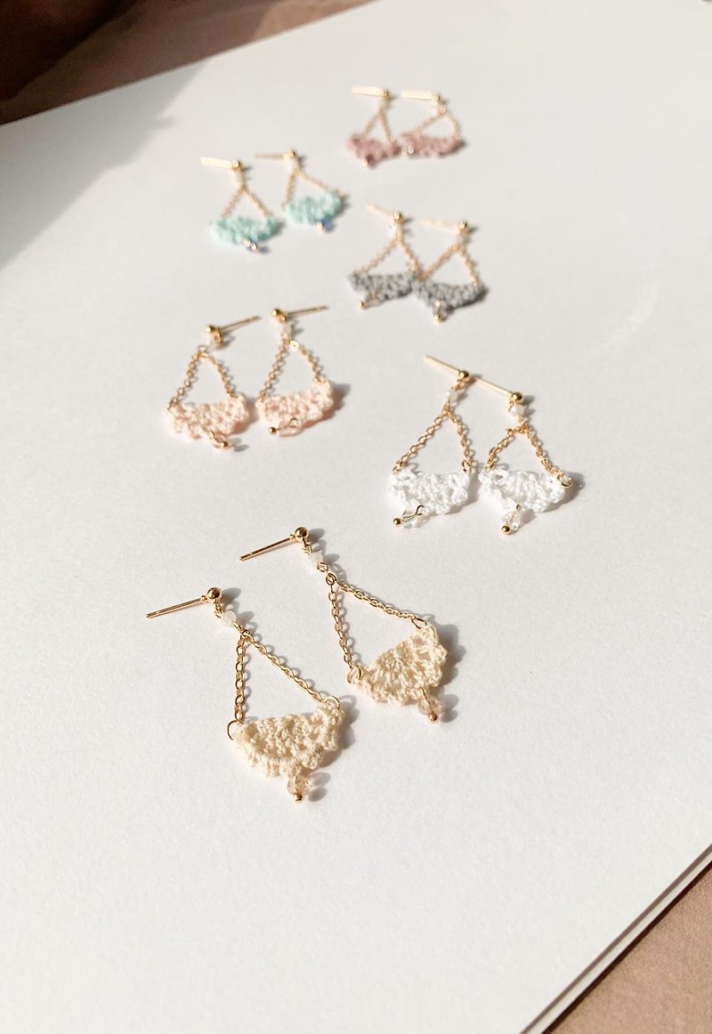 【Half Moon Lace Crochet Dangle Earrings/ Clip-On】- Hand-knitted Lace Series - Earrings & Clip-ons - Thread Multicolor