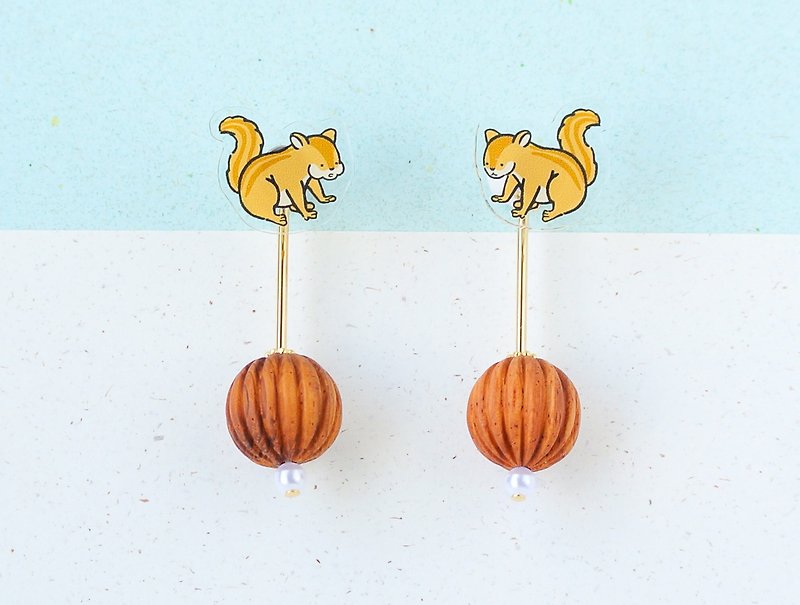 Squirrel with dropped walnuts earrings - Earrings & Clip-ons - Acrylic Multicolor