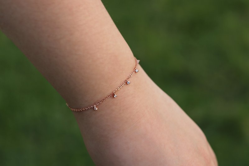 Smart 18K gold diamond pendant bracelet - สร้อยข้อมือ - เพชร สึชมพู