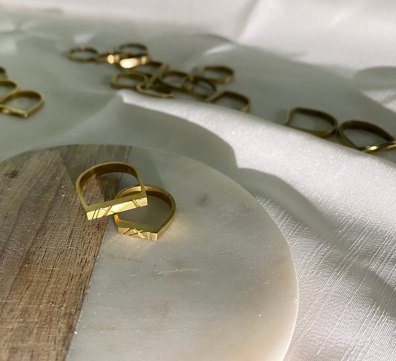 【Variety】D-shaped Bronze shape ring-15 - แหวนทั่วไป - ทองแดงทองเหลือง 