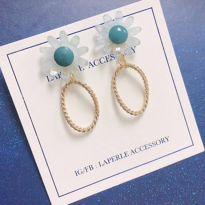 Classic Retro  blue Earrings Ear Clip Wedding Bridesmaid gifts  Birthday - ต่างหู - วัสดุอื่นๆ สีน้ำเงิน