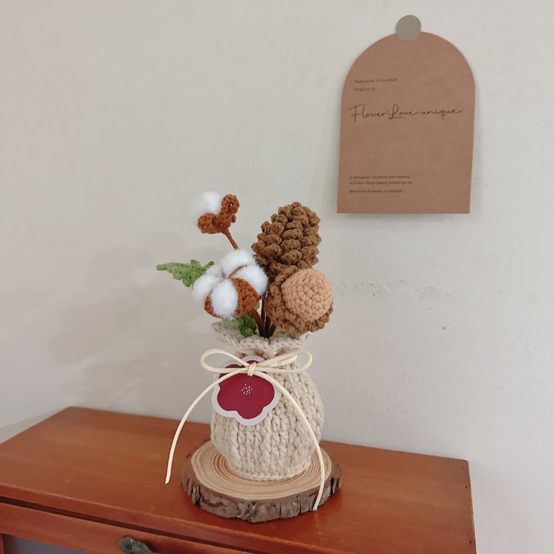 Crocheted Christmas Fruit Vase | Cotton, Pinecone, and Acorn Vase | Christmas Gift - Dried Flowers & Bouquets - Cotton & Hemp 