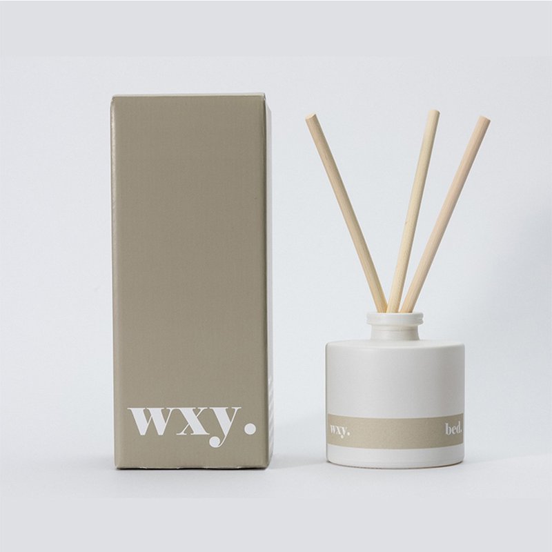【英國 wxy】經典擴香- bed. 麝香 & 黑香草 /100ml - 香氛/精油/擴香 - 玻璃 卡其色