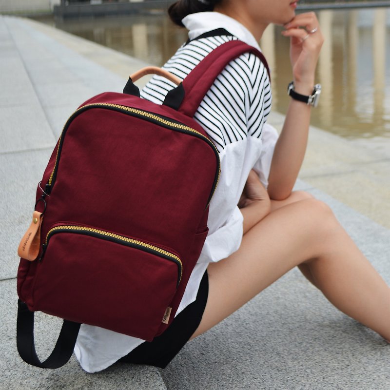 *Free custom engraving*Backpack that can hold tablet - dark red (5 colors in total) - Backpacks - Nylon Red