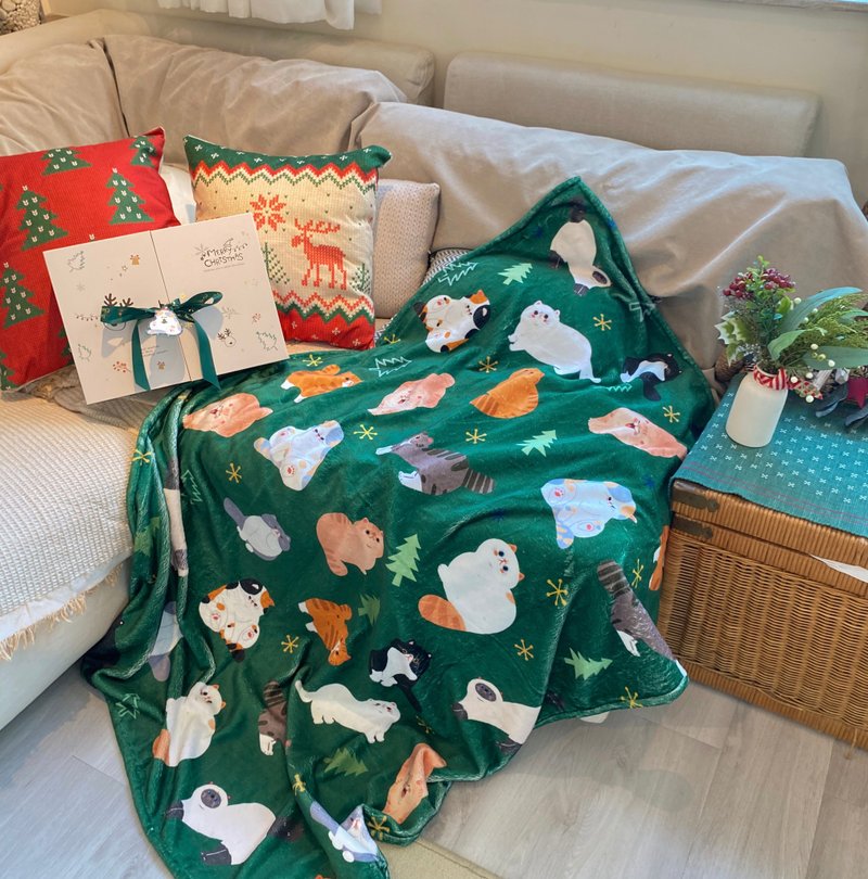 【Hajima Studio】Exotic Short Hair Christmas Blanket Quilt - Blankets & Throws - Cotton & Hemp Green