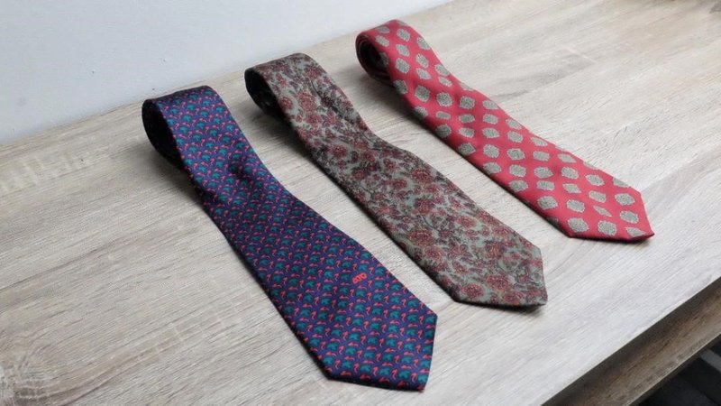 Vintage Floral Silk Tie - เนคไท/ที่หนีบเนคไท - ผ้าไหม หลากหลายสี