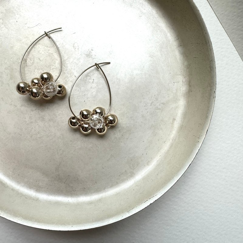 Glass x Bronze Bubble Cloud Drop Earrings - ต่างหู - แก้ว สีใส