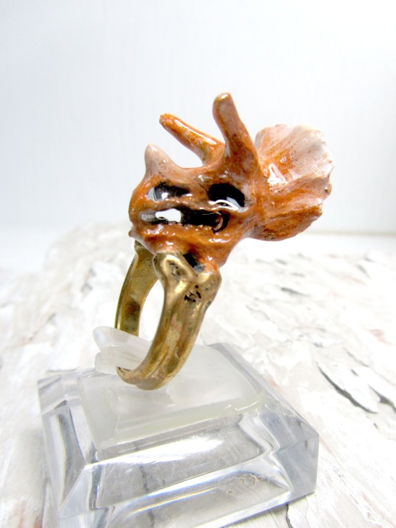 Dinosaur Bronze ring size can be adjusted relatively Epoxy painted production - แหวนทั่วไป - กระดาษ สีนำ้ตาล