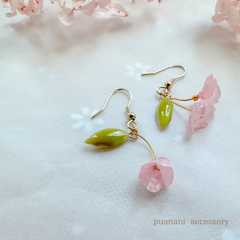 HANAKAIDO Titanium earrings and screw spring earrings - Earrings & Clip-ons - Eco-Friendly Materials Pink