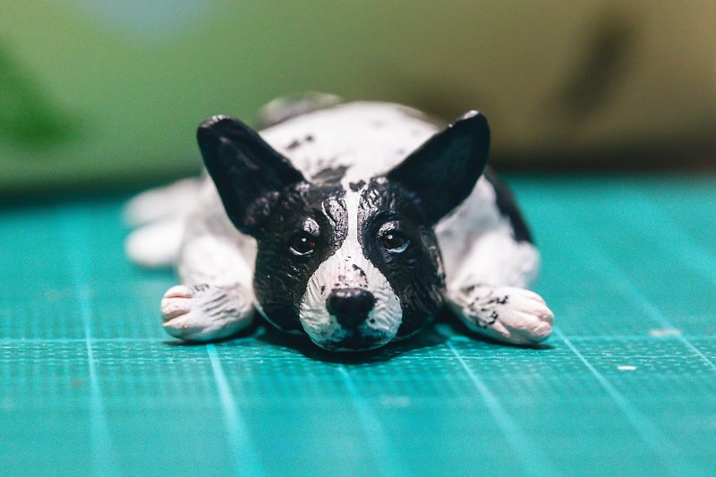 Dog customized pet handmade clay model Meeks with cushion - Stuffed Dolls & Figurines - Clay White