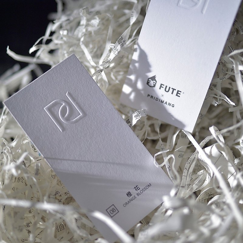 perfumed paper - น้ำหอม - กระดาษ ขาว