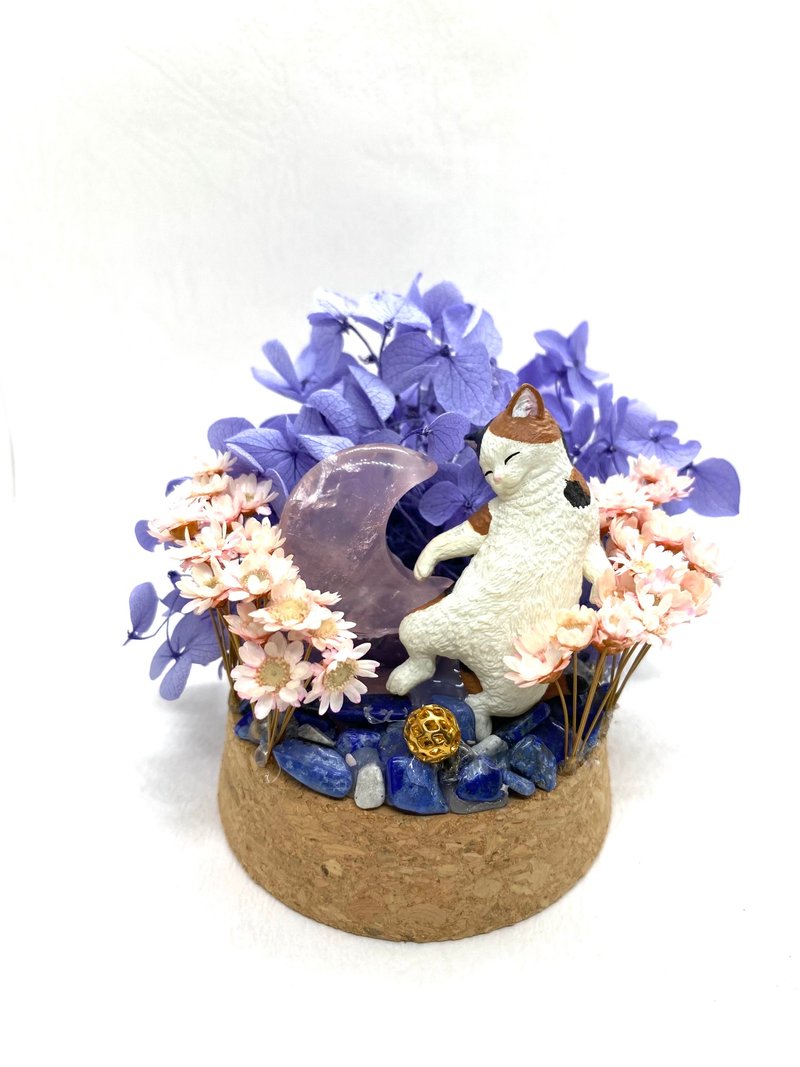 Three-haired Cat and Rose Quartz Moon/Amethyst-Crystal Doll Dried Flower Arrangement - ของวางตกแต่ง - คริสตัล 