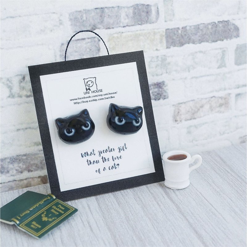 Sheep's milk home * hand made / electric eye black cat (steel needle. Silicone ear clip) gift small paper hanging frame - Earrings & Clip-ons - Clay Black