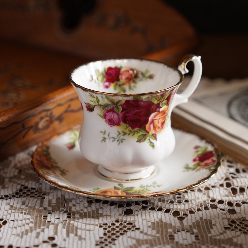 英國Royal Albert老鄉村玫瑰 22K金骨瓷茶杯組/老鎮玫瑰 - 茶壺/茶杯/茶具 - 瓷 多色