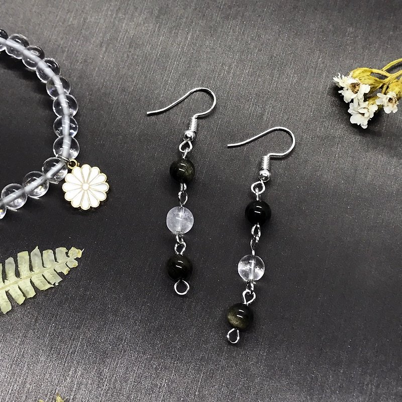 Black and white low-key series / natural crystal long drop earrings - ต่างหู - เครื่องเพชรพลอย สีดำ