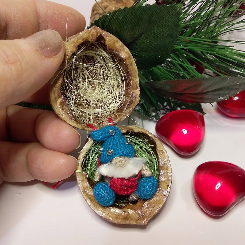 Amigurumi gnome in nutshell - Kids' Toys - Eco-Friendly Materials Multicolor