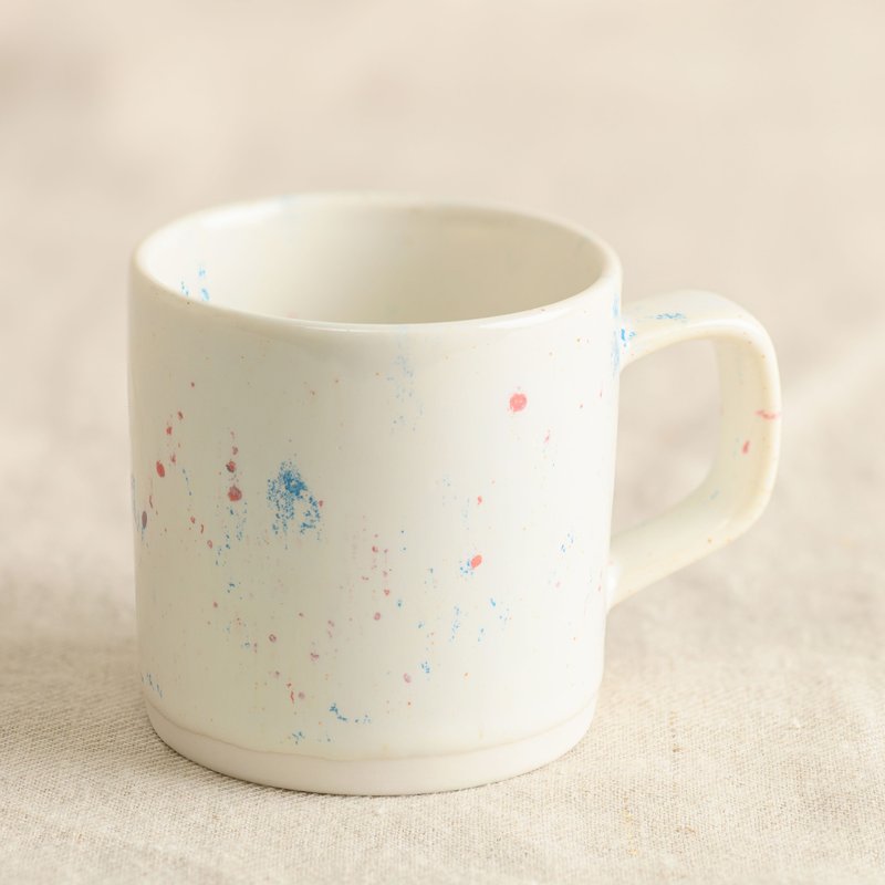 米粒點顆粒-杯器 - 咖啡杯/馬克杯 - 瓷 
