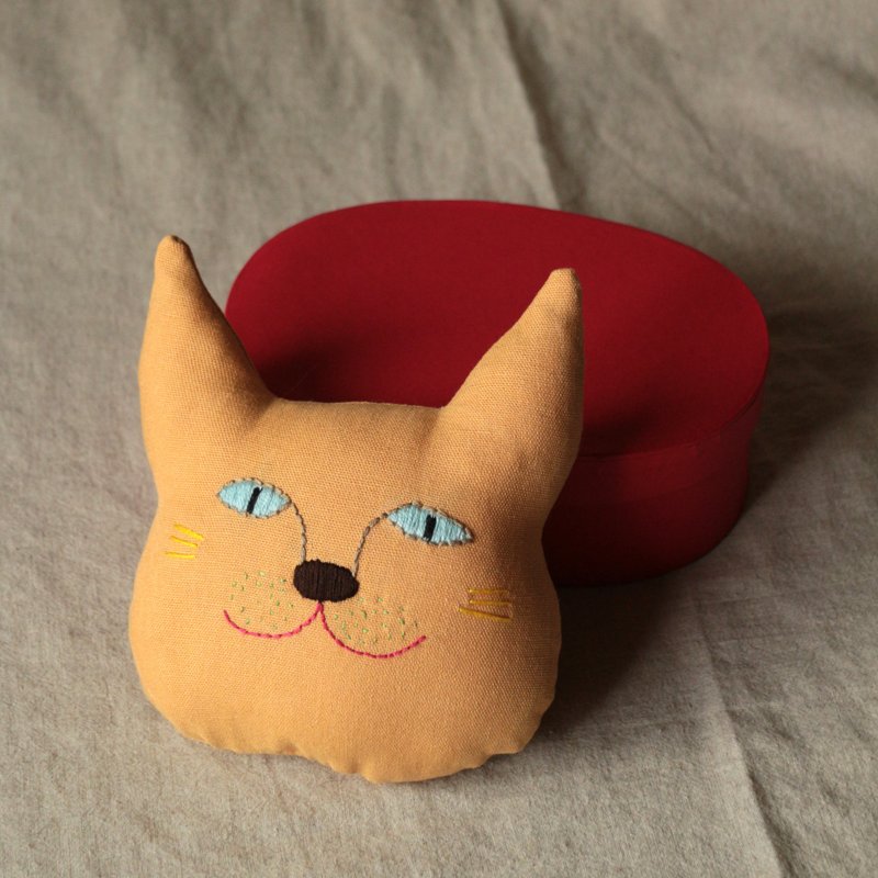 刺繡玩偶擺飾 / 貓科動物 - 公仔/玩偶 - 繡線 橘色
