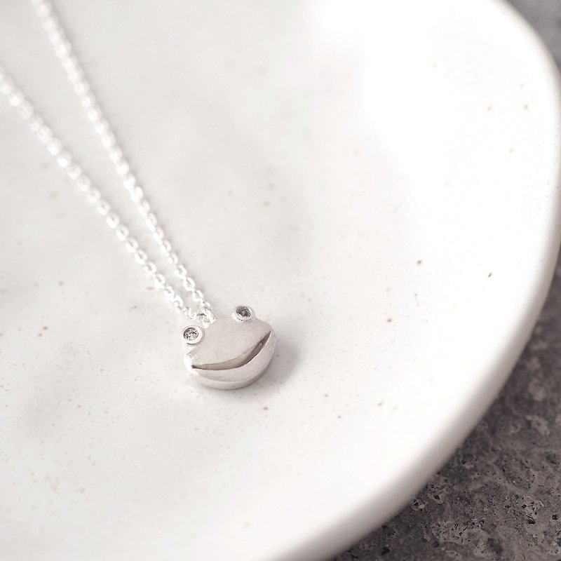 Smile frog frog necklace Silver 925 - สร้อยคอ - โลหะ สีเงิน