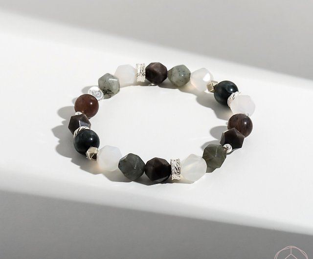 Agate, Hematite, Labradorite and Crystal Quartz Bracelet