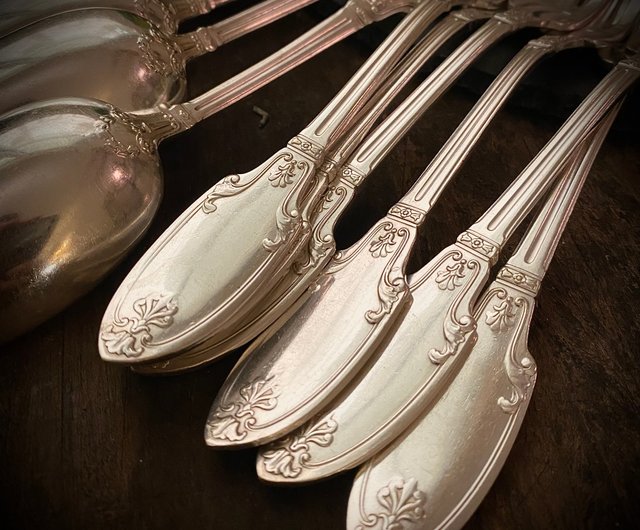 フランス ルイ 16 世様式 SFブロンズシルバーローマ柱 溝付きレリーフ