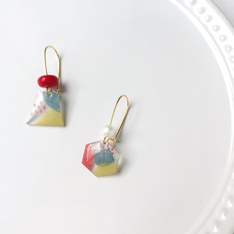 Berry Pudding Clip/Pin Earrings - Earrings & Clip-ons - Resin Transparent