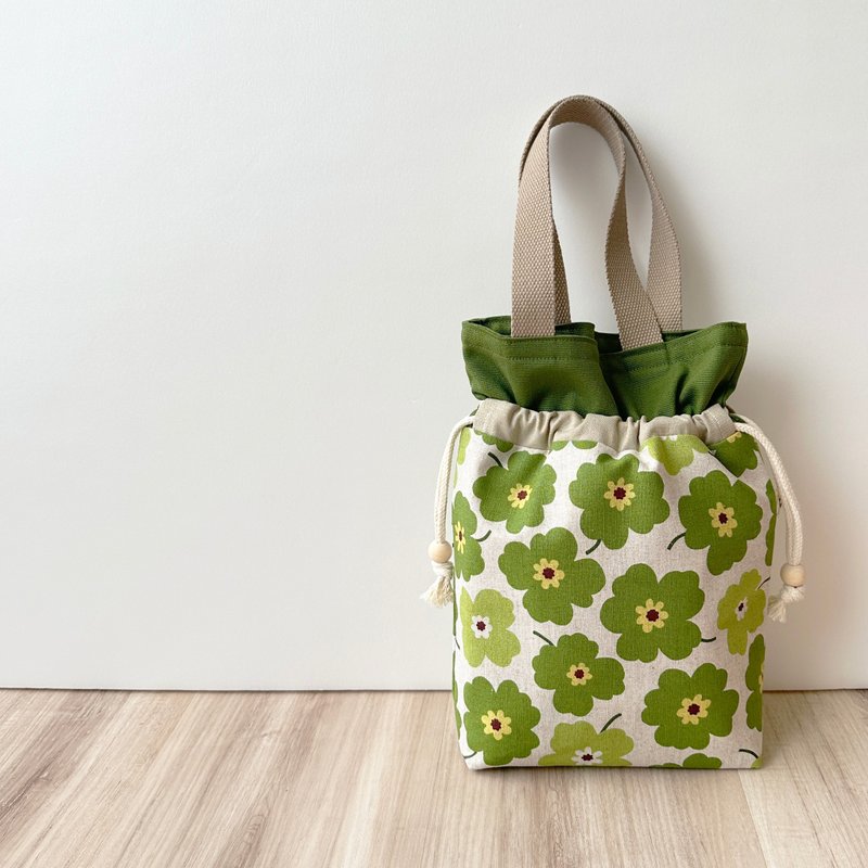 【River】Double-use bag with drawstring top (medium)/Japanese fabric/Flower/Grass green - Handbags & Totes - Cotton & Hemp Green