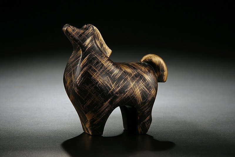 [Zodiac] Quan Art Gallery Chuan_Growth Series-Beyond Horse Shape Stone Sculpture-Gold Edition - ของวางตกแต่ง - หิน สีดำ