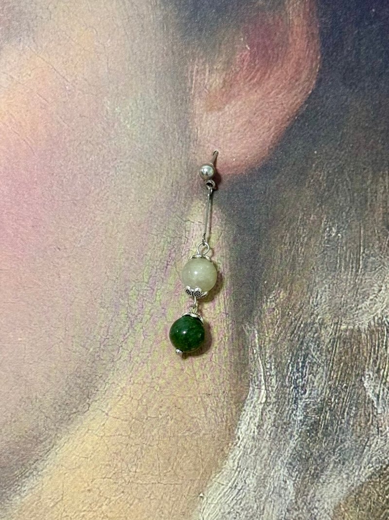 水晶系列 - 雙色阿拉善垂墜耳環 - 耳環/耳夾/耳骨夾 - 水晶 綠色