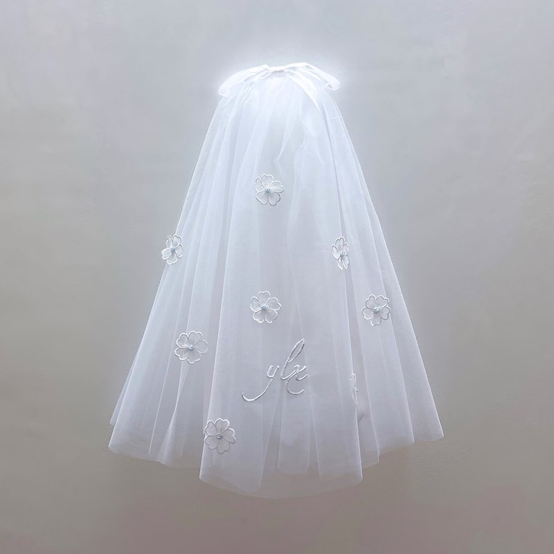 Wendy Veil : Wedding bridal veil - 髮夾/髮飾 - 繡線 