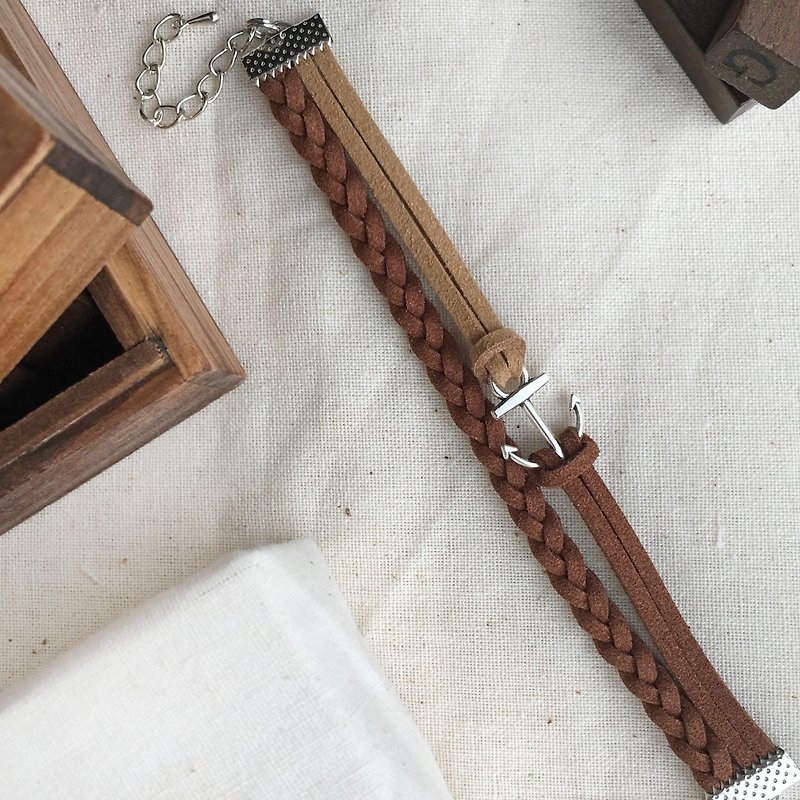 Handmade Double Braided Anchor Bracelets –dark brown limited - สร้อยข้อมือ - วัสดุอื่นๆ สีนำ้ตาล