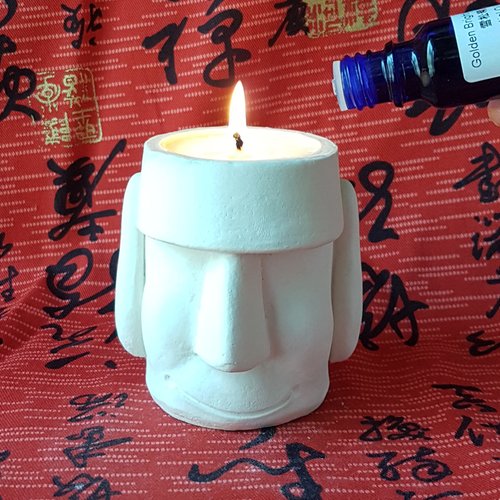 Out of print new product!! Moai Emoji Scented Candle - Shop