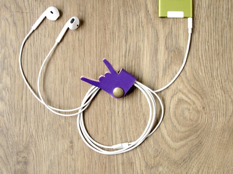 音楽は止まりロックではiPhoneとしてはイヤホンライン収納手作り革ヘッドセット紫 - コードホルダー - 革 パープル
