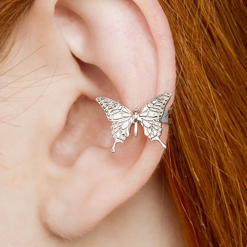 Butterfly ear cuff silver no piercing - 耳環/耳夾/耳骨夾 - 純銀 銀色