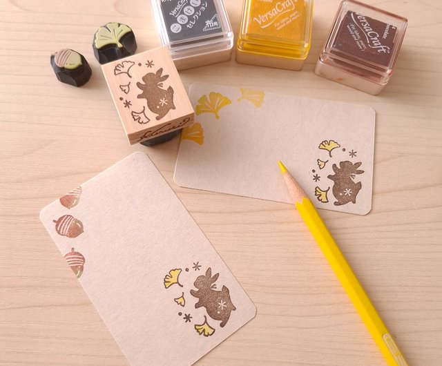 消しゴムはんこ No.299 ちびうさと秋の収穫 消しゴムはんこ No.299