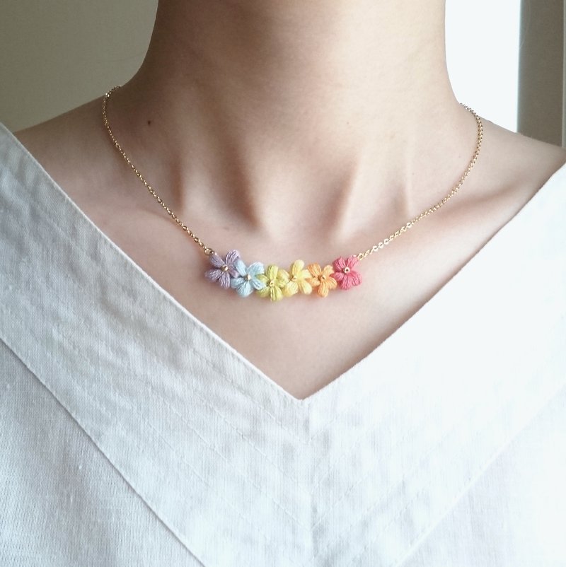 Rainbow floret necklace crochet puffy flower series - Necklaces - Thread Multicolor