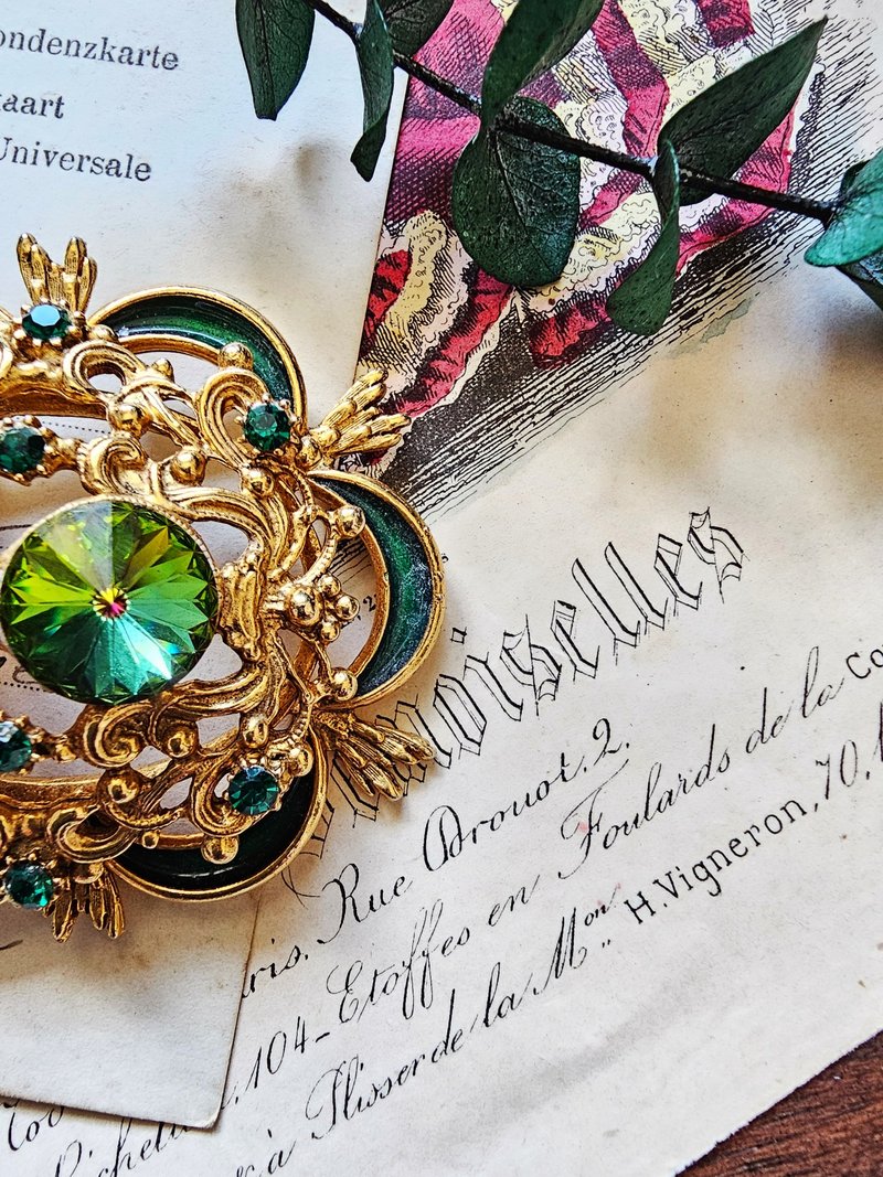 Watermelon Rivoli 綠琺瑯衛星石胸針【美國老件時尚珠寶】 - 胸針 - 其他金屬 綠色