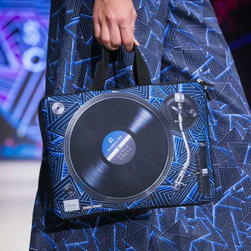 7crash x HeadphoneDog時尚唱盤筆電包_溫哥華時裝秀款 附可調背 - 平板/電腦保護殼 - 棉．麻 藍色