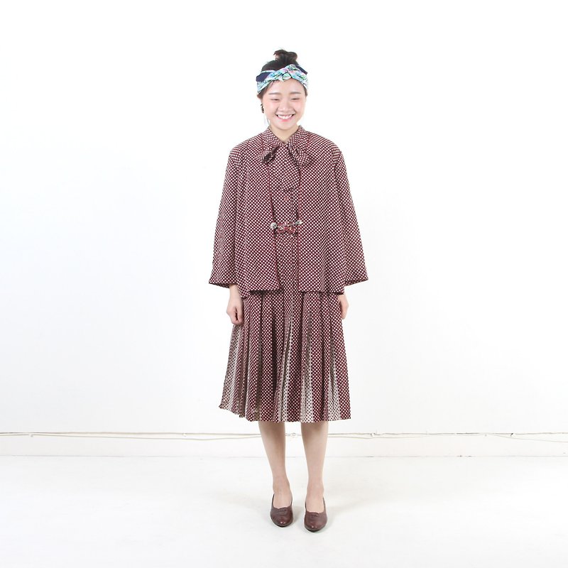 [Egg Plant Vintage] Red Bean Water Jade Two-Piece Vintage Dress Set - One Piece Dresses - Polyester Brown