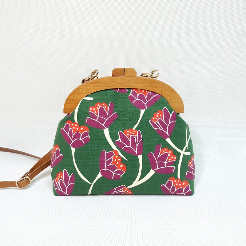 Japanese flower solid wood gold bag / cross body bag / side backpack / carry-on bag - Messenger Bags & Sling Bags - Cotton & Hemp Green