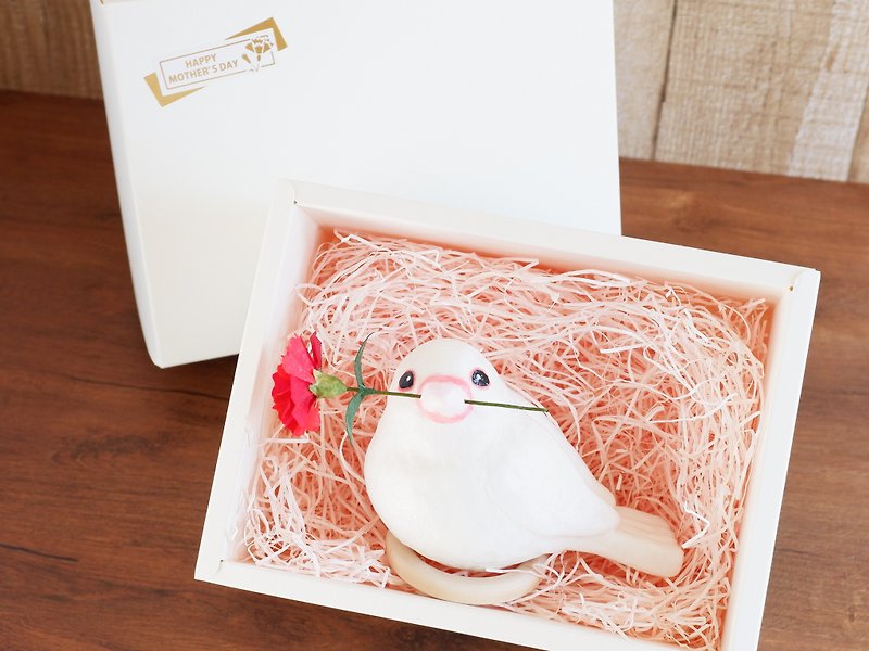 Mother's Day Gifts, Java Sparrow Gifts, Carnations and White Java Sparrow Figurines, Japanese Paper Flower lover , Japanese Paper Interior Decorations - Items for Display - Paper White